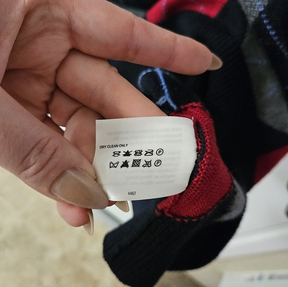 Brooks Brothers Men's Zip-Up Argyle Sweater - Red, Gray, and Black - Picture 3 of 5